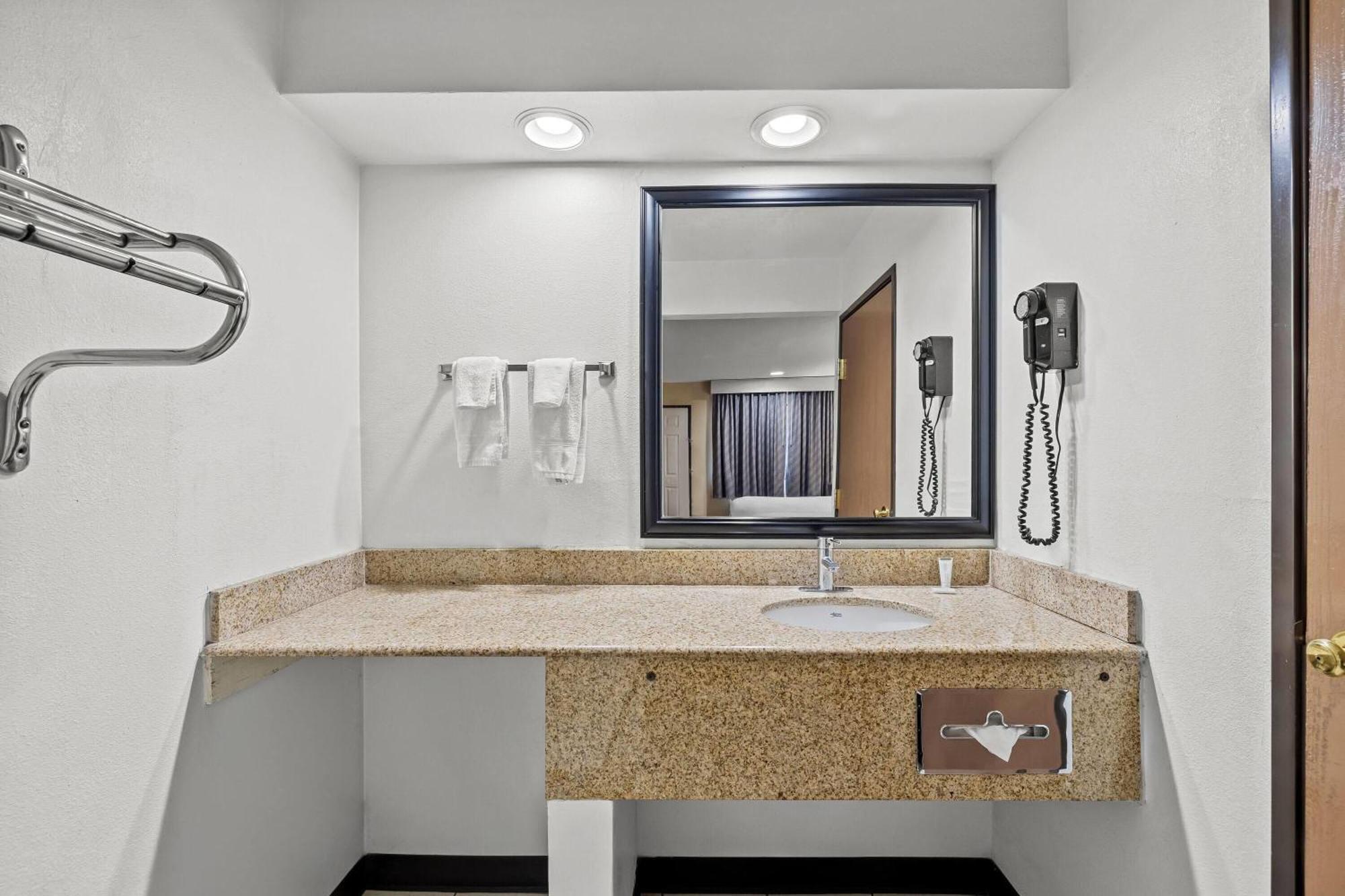 فندق دايز إن باي ويندام مطار تاكسون Drexel Heights المظهر الخارجي الصورة